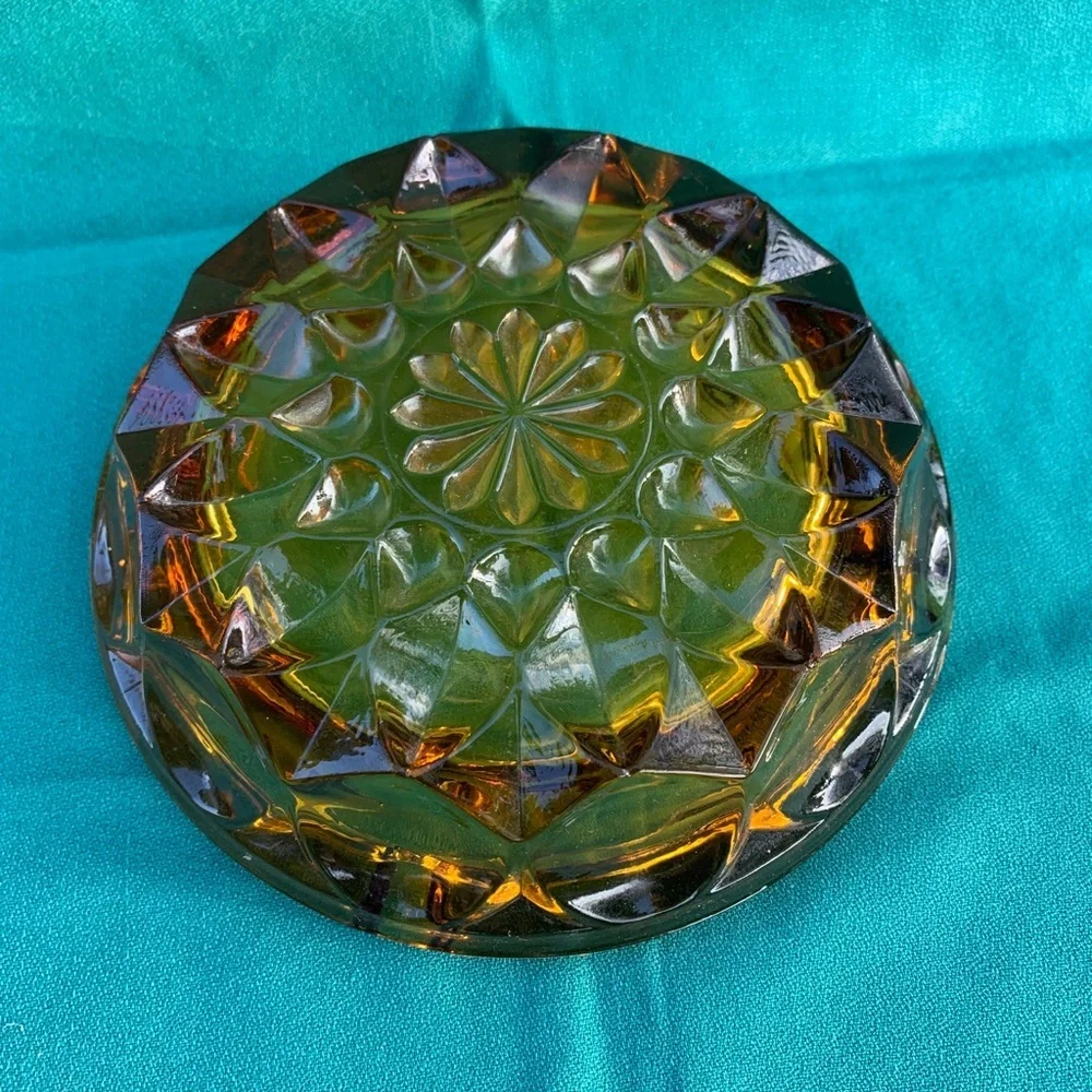 Vintage Anchor Hocking 6" Ashtray Amber Glass Fairfield Starburst MCM Retro 70's - Picture 3 of 3